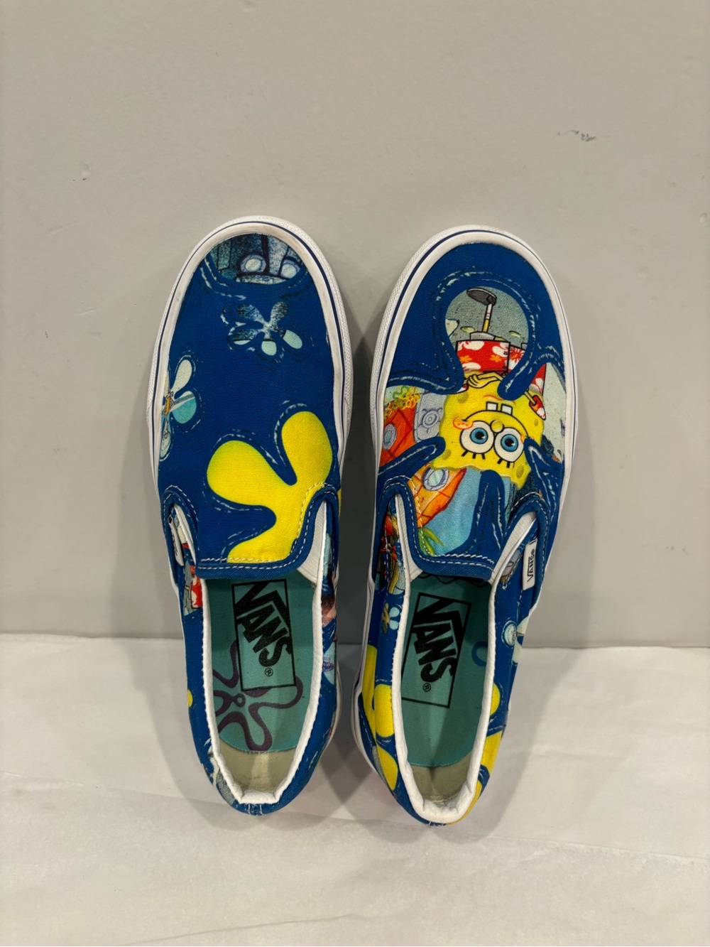 Vans Kids Slip-On Sneakers - Blue with Yellow SpongeBob Graphic
